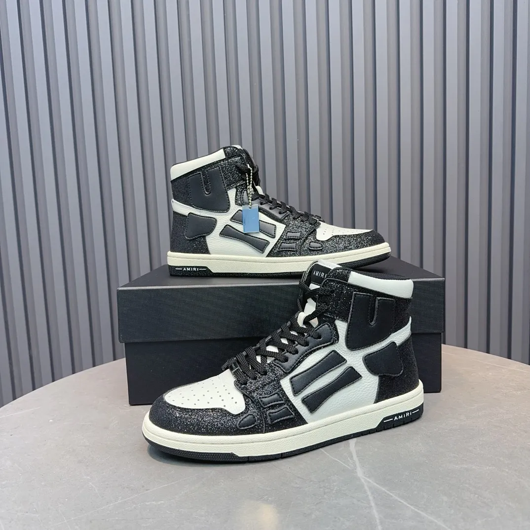 Men's shoes💰620💰 AMIRI AMIRI trendy brand hot sale🔥 Available all year round✅Couples💑 Official website synchronization Imported fabrics 1⃣️ratio 1⃣️Re-engraved, original factory special original sole, 35-45 (38.45. Non-refundable)